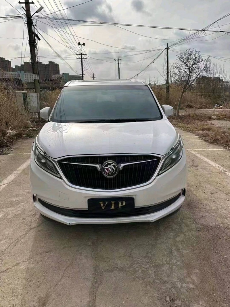 枣庄18年别克GL89