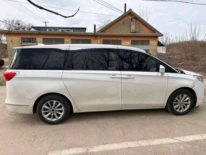 枣庄18年别克GL85