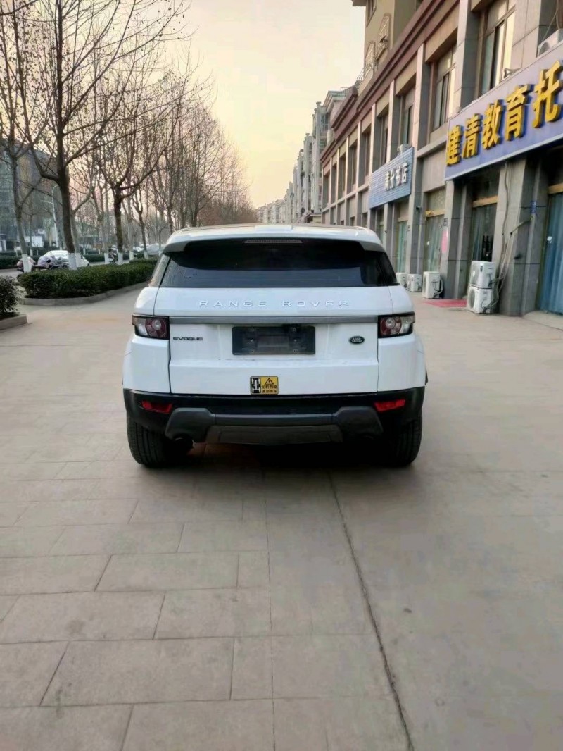 北京15年路虎极光4