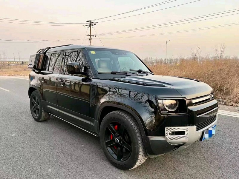 枣庄21年路虎卫士1