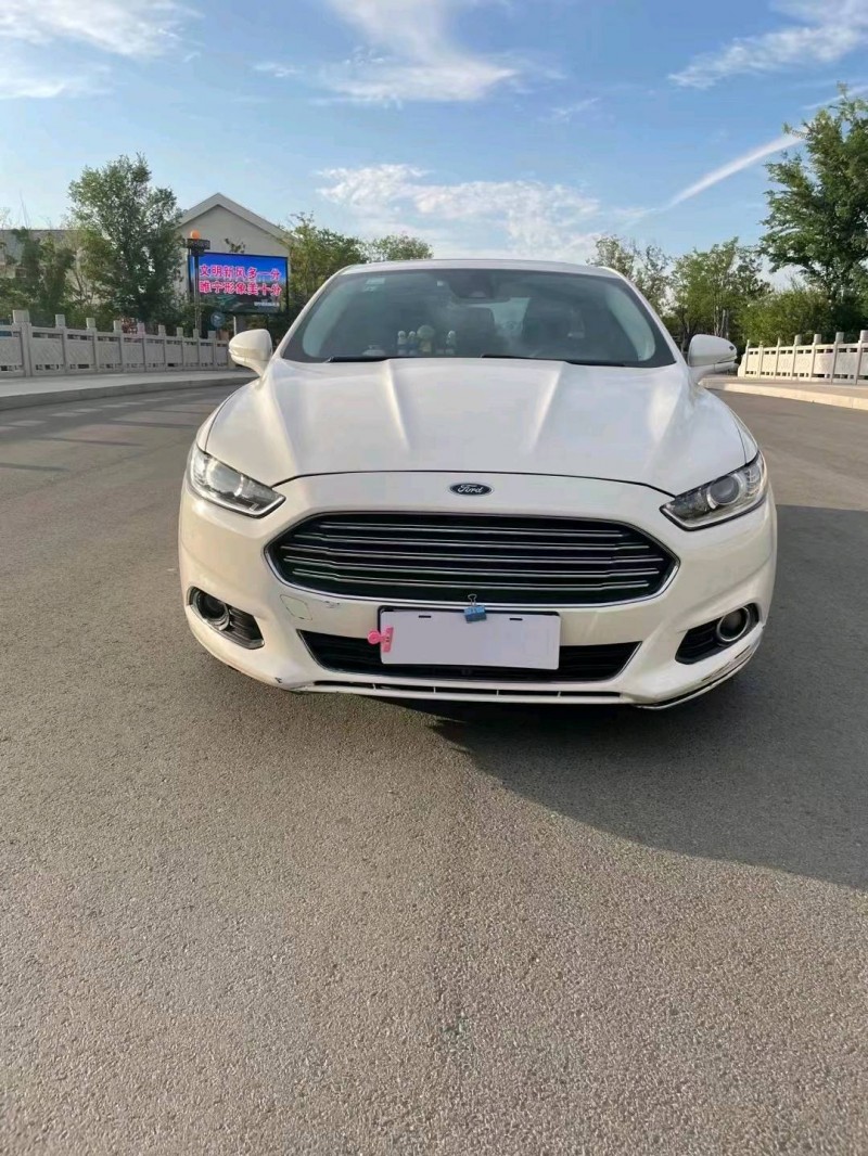 徐州15年福特蒙迪欧1