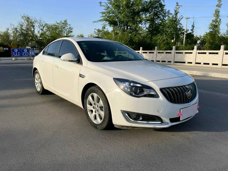 徐州16年别克君威8