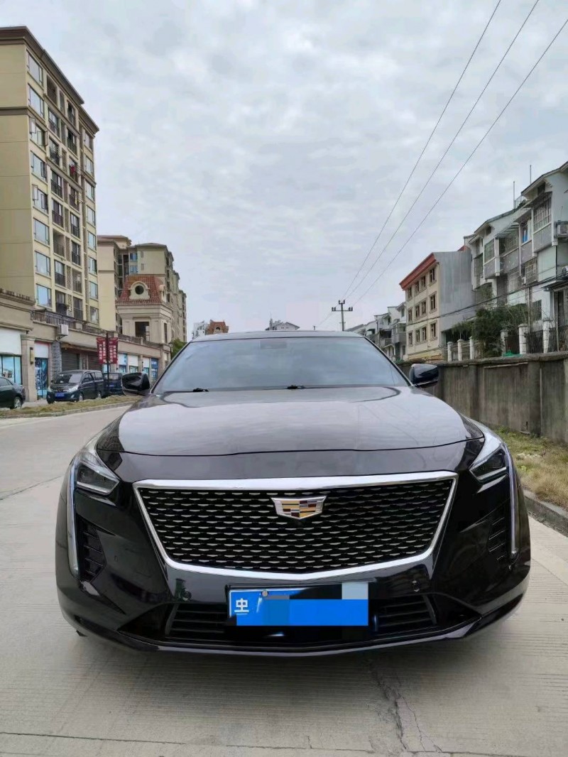 安順19年凱迪拉克CT61