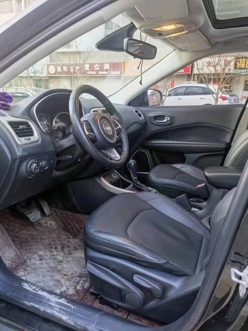 邯郸17年Jeep指南者3