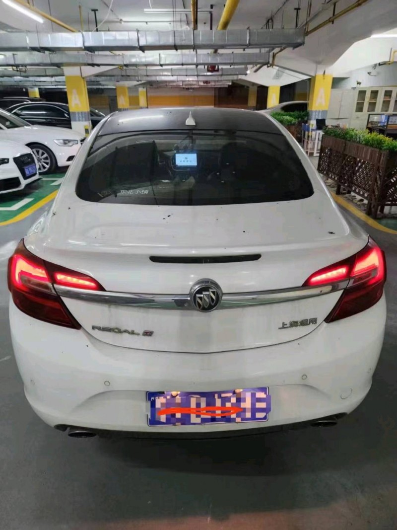 宜昌16年别克君威6