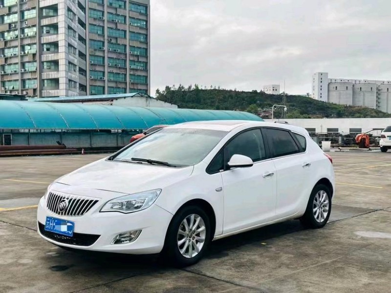 东莞13年别克英朗2