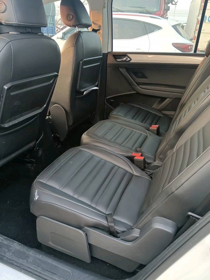 济南19年大众途安9