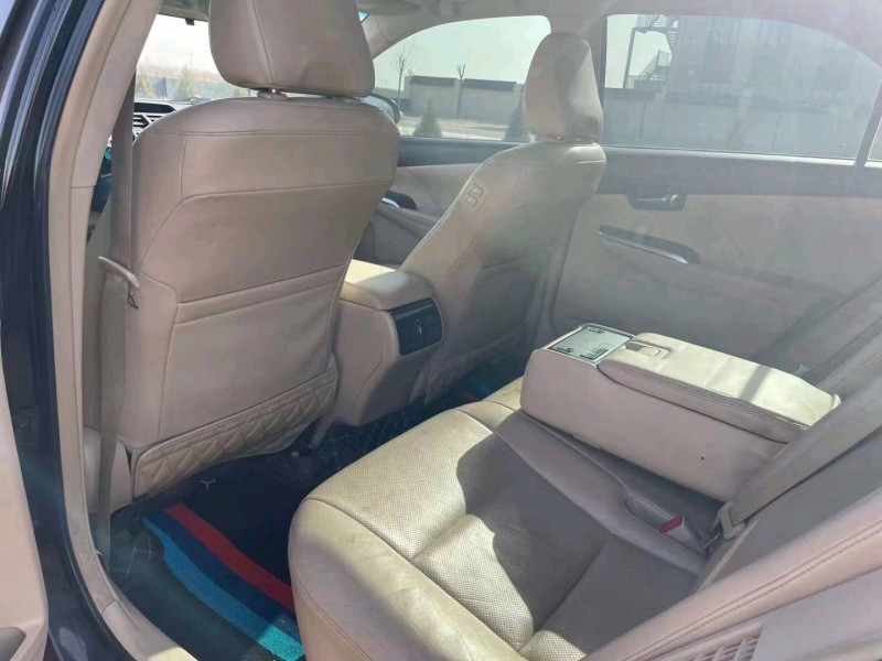 邯郸13年丰田凯美瑞7