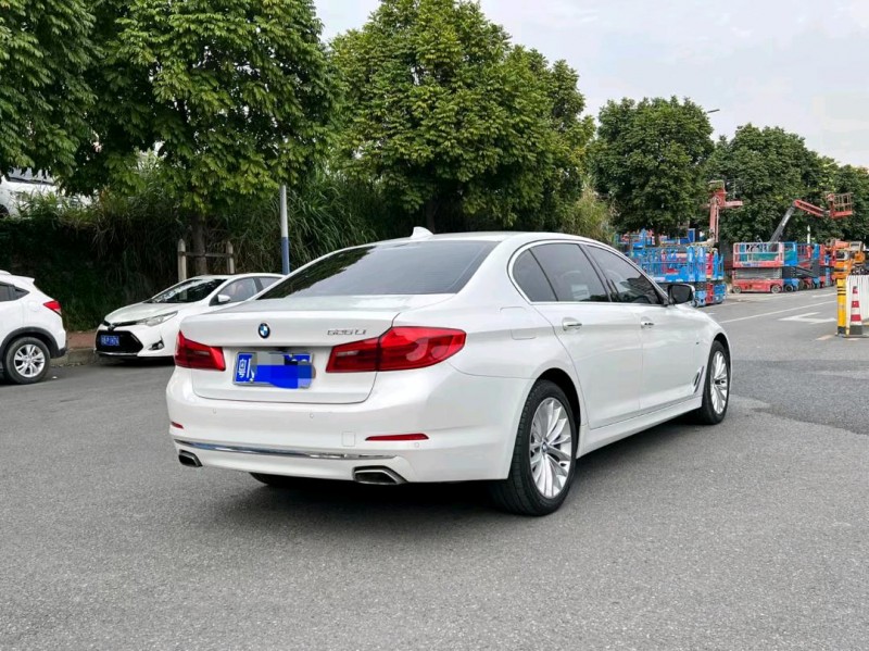 广州18年宝马5系7