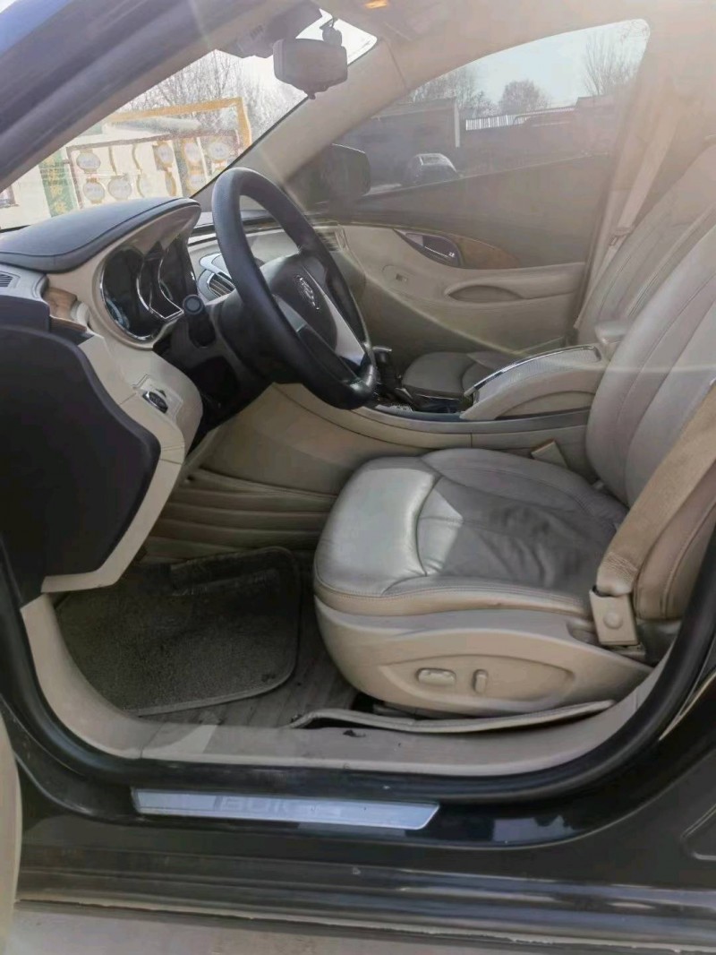 枣庄13年别克君越4