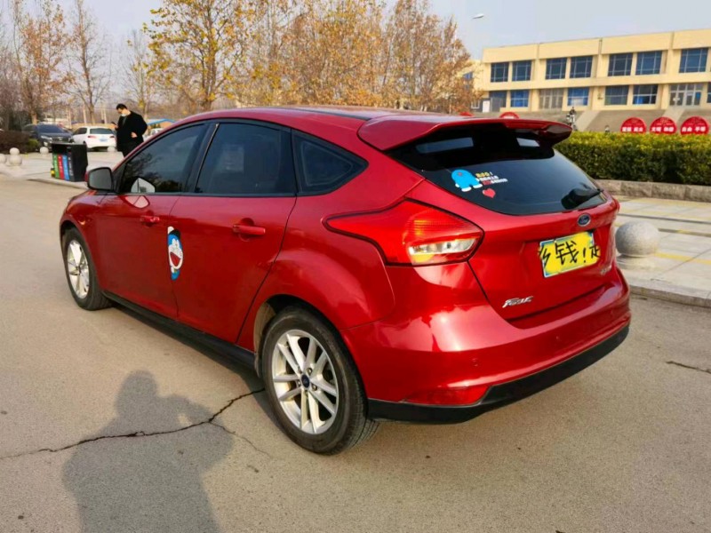 枣庄16年福特福克斯8