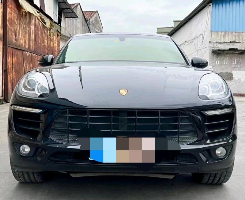 珠海15年保时捷Macan1