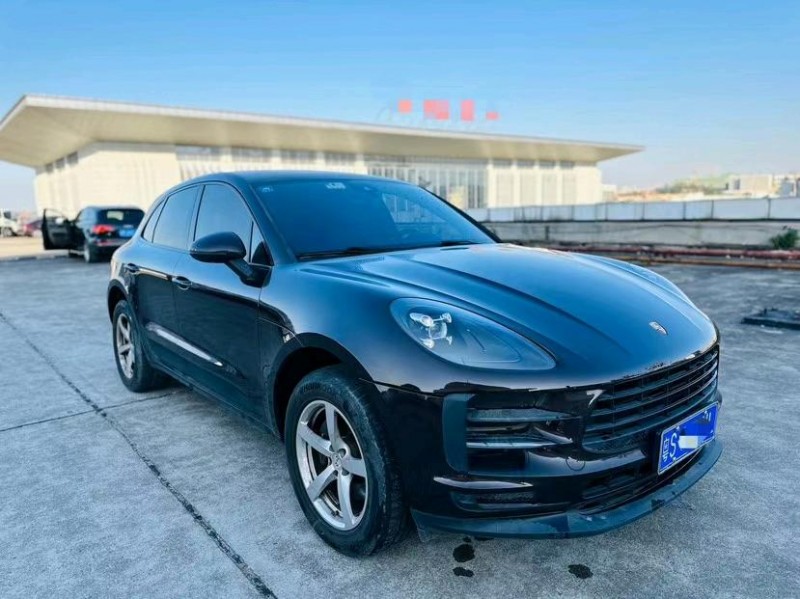 东莞20年保时捷Macan3