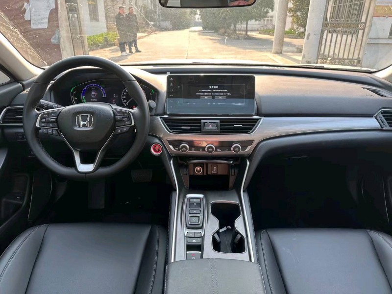 北京23年本田雅阁8