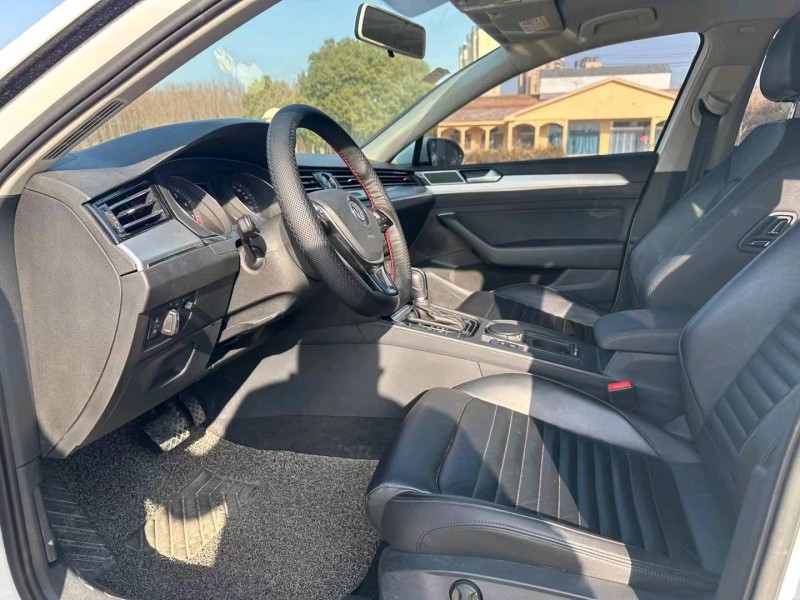 北京17年大众迈腾4