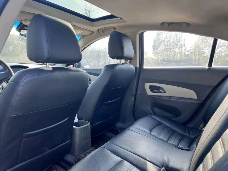 北京14年雪佛兰科鲁兹7