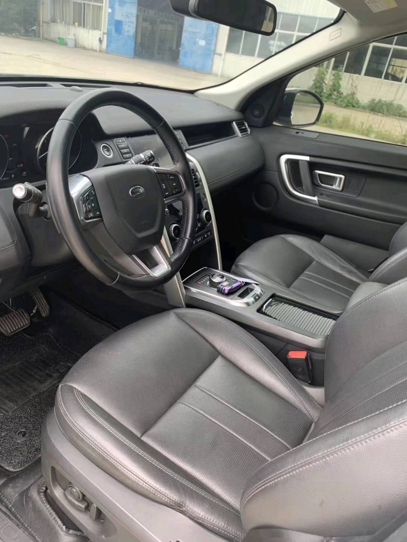 北京18年路虎发现神行6