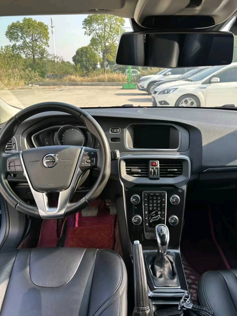 北京17年沃尔沃V408