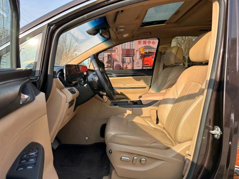 青岛20年别克GL84