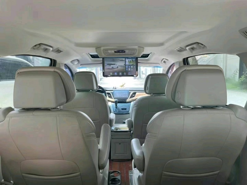 石家庄19年别克GL84