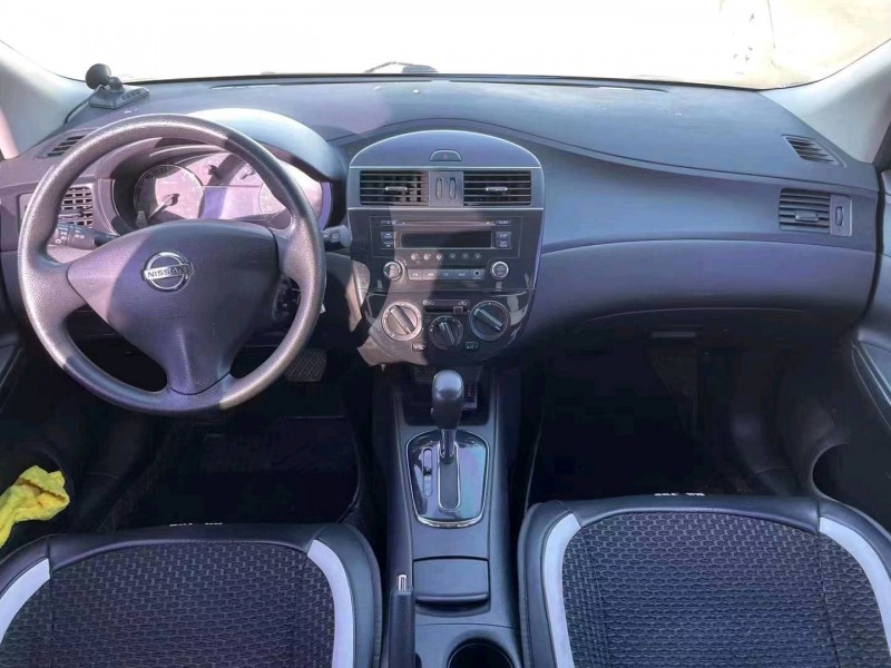 邯郸14年日产骐达4