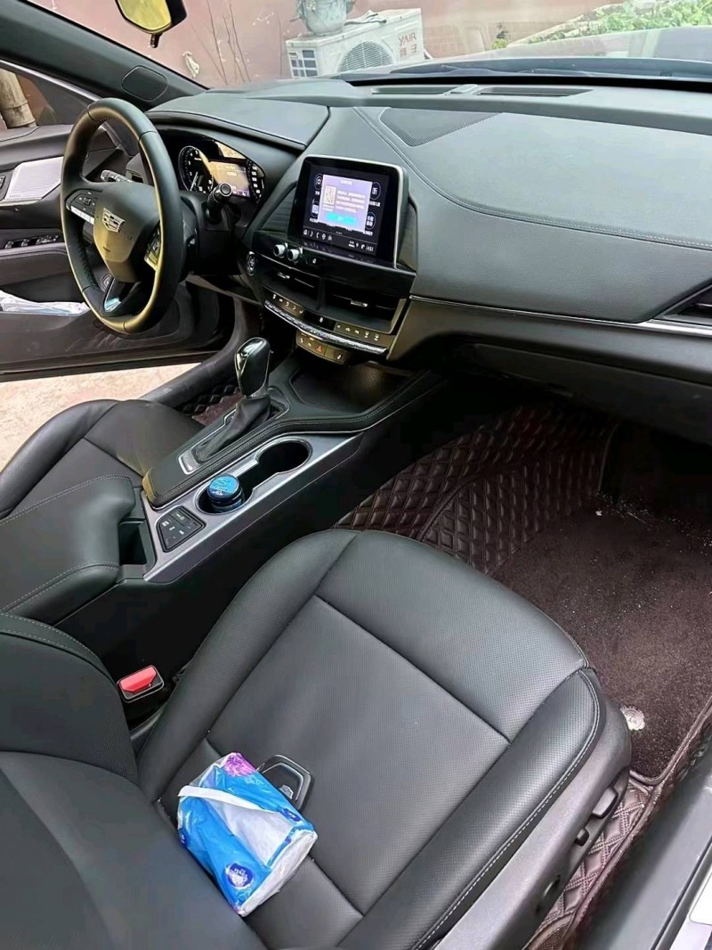 邯郸22年凯迪拉克CT45