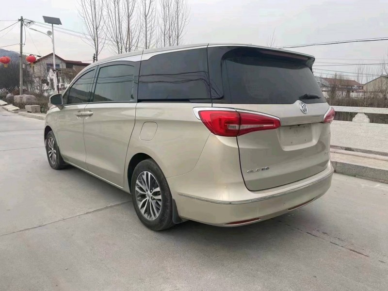 枣庄19年别克GL87