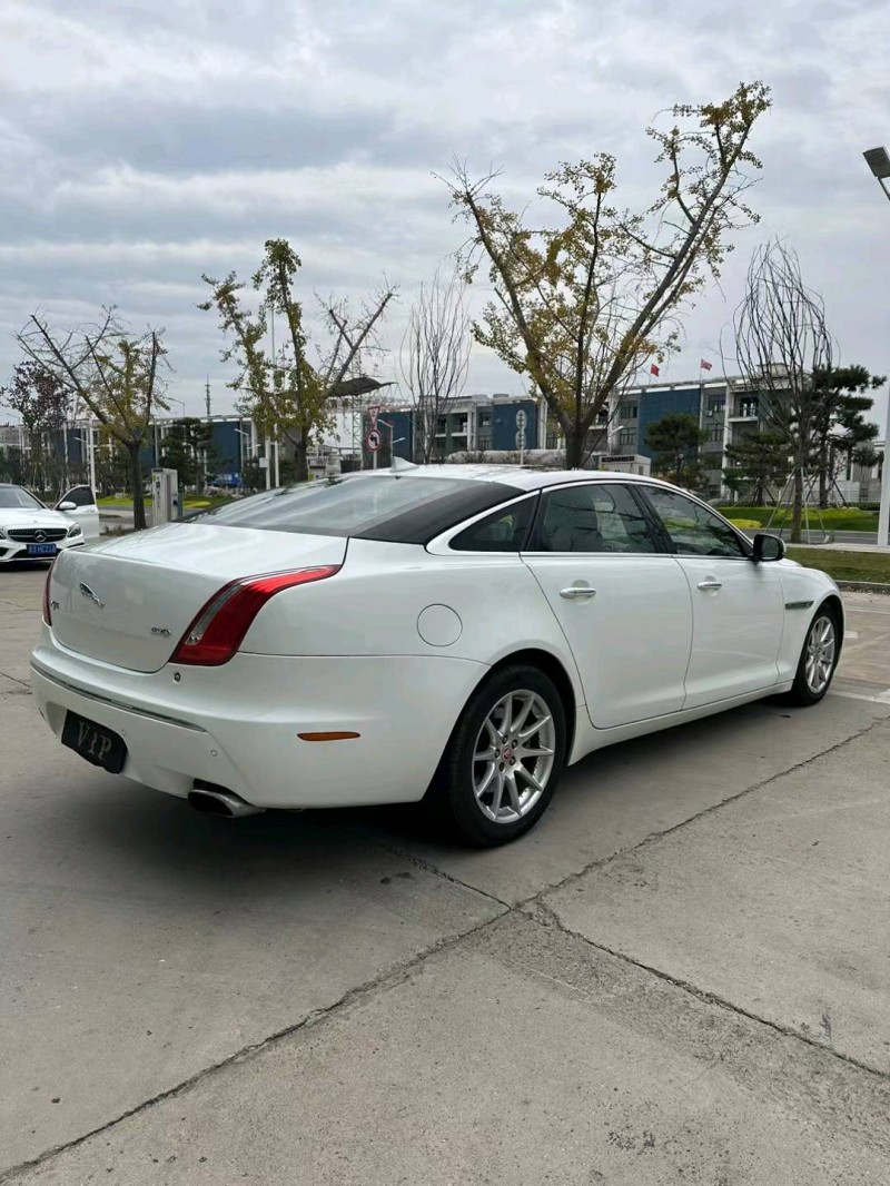 宿遷15年捷豹XJL3
