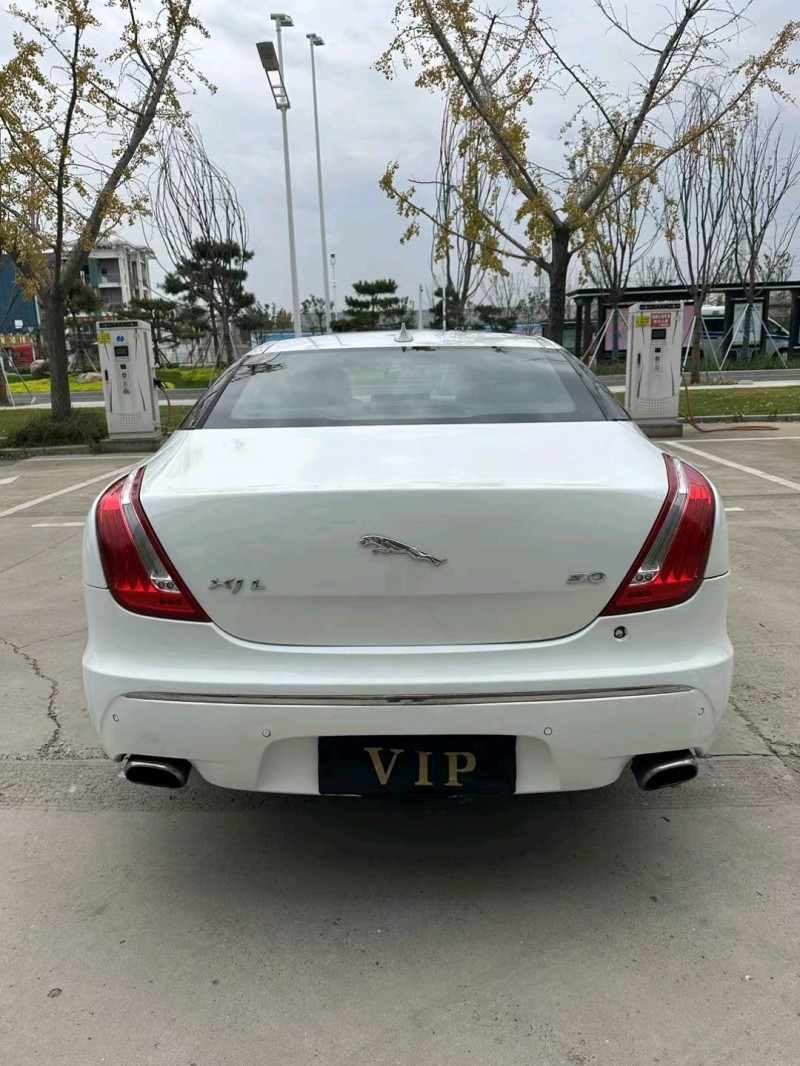 宿遷15年捷豹XJL1