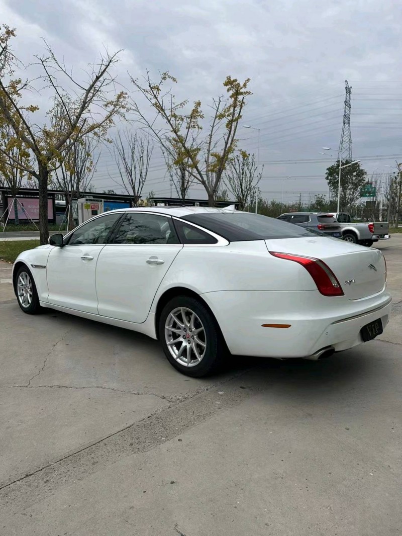 宿遷15年捷豹XJL2