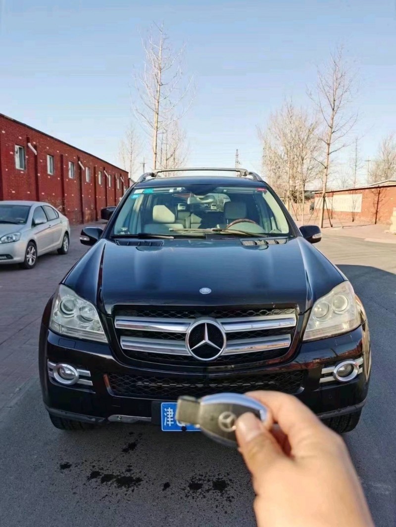 邯郸08年奔驰GL9