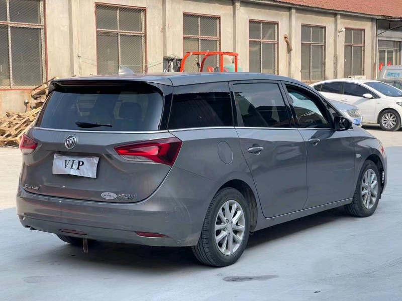 枣庄18年别克GL65