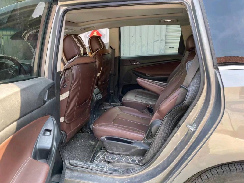 枣庄18年别克GL66