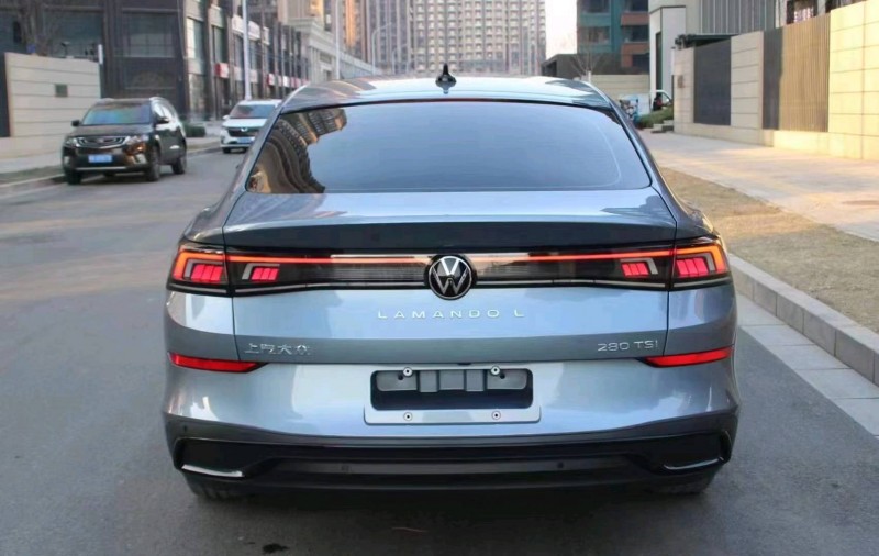 邯郸23年大众凌渡8