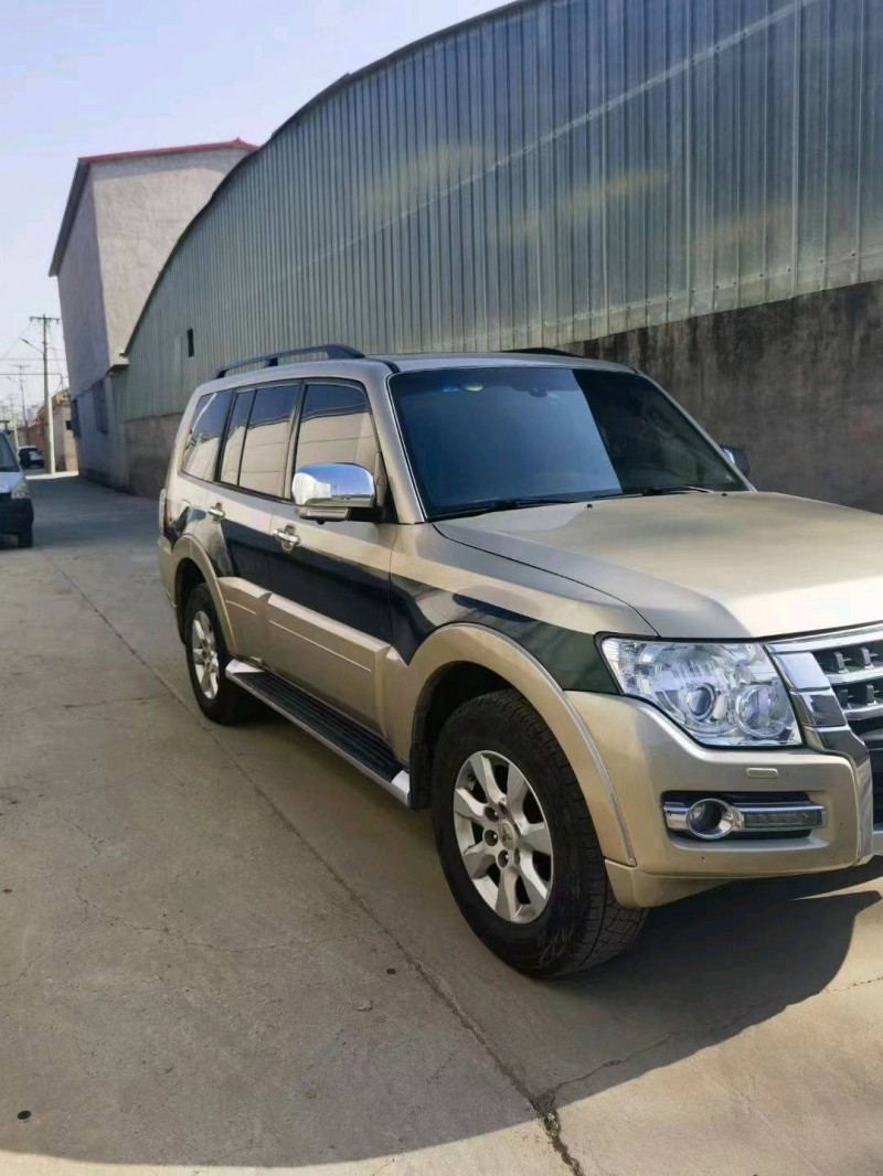 邯郸14年三菱帕杰罗4