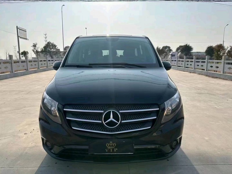 常州20年奔驰威霆9