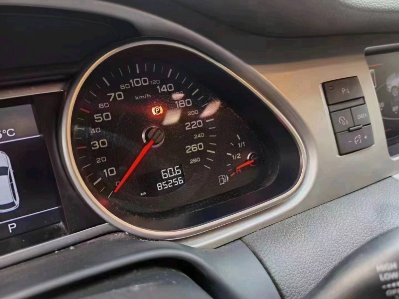 宜昌15年奥迪Q72