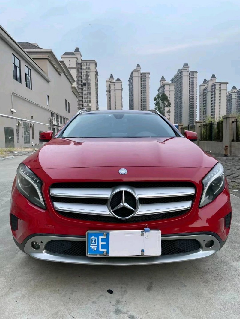 江门16年奔驰GLA1