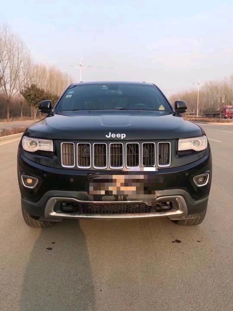 枣庄14年Jeep大切诺基1