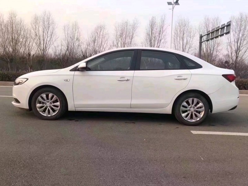 枣庄20年别克英朗GT7