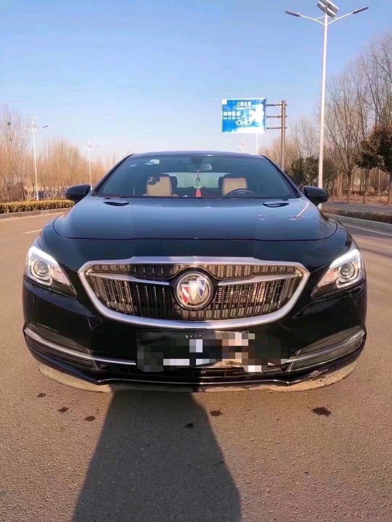 枣庄17年别克君越1