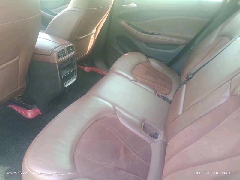 枣庄17年别克昂科威3