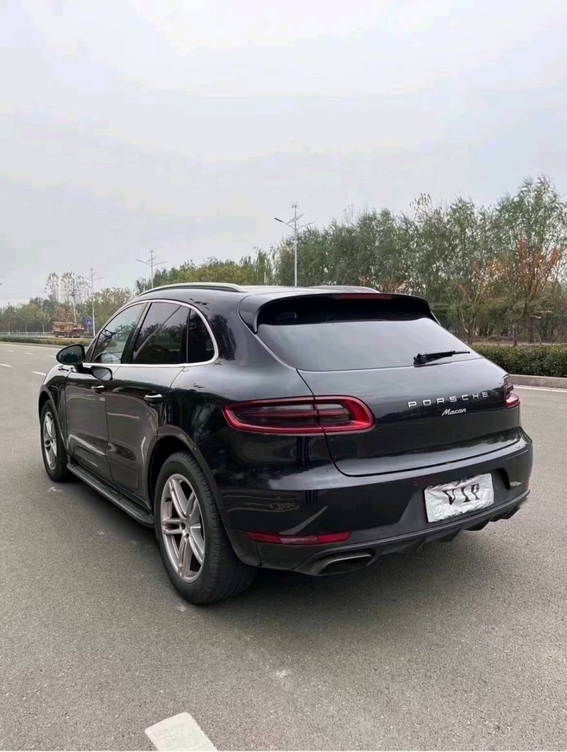 枣庄14年保时捷Macan2