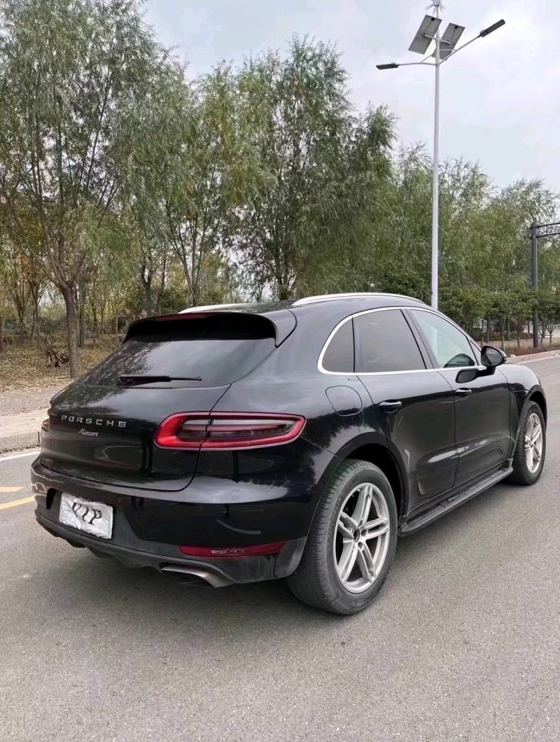 枣庄14年保时捷Macan1
