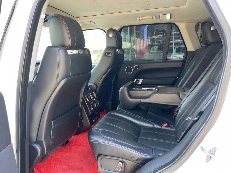 济宁13年路虎揽胜行政6