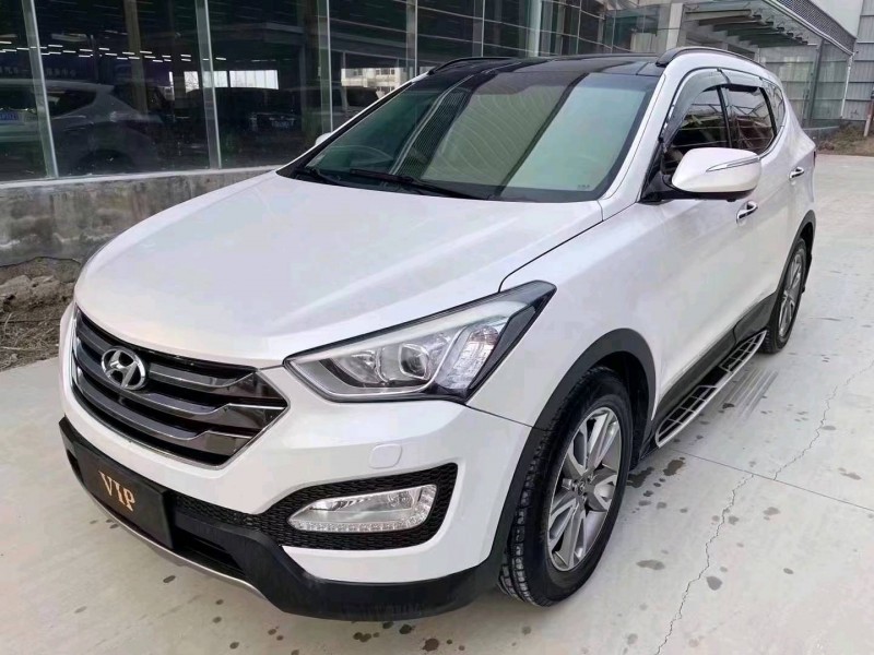 济宁13年现代新胜达3