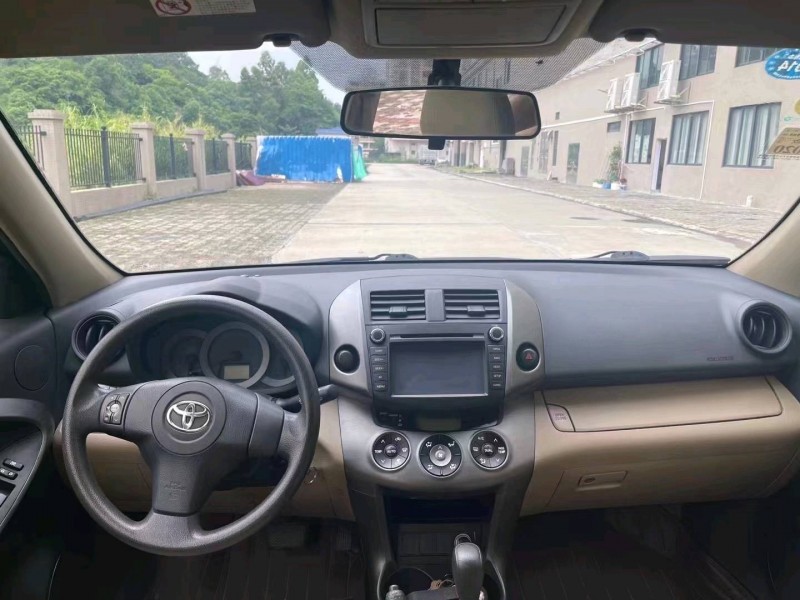 江门12年丰田RAV4荣放6