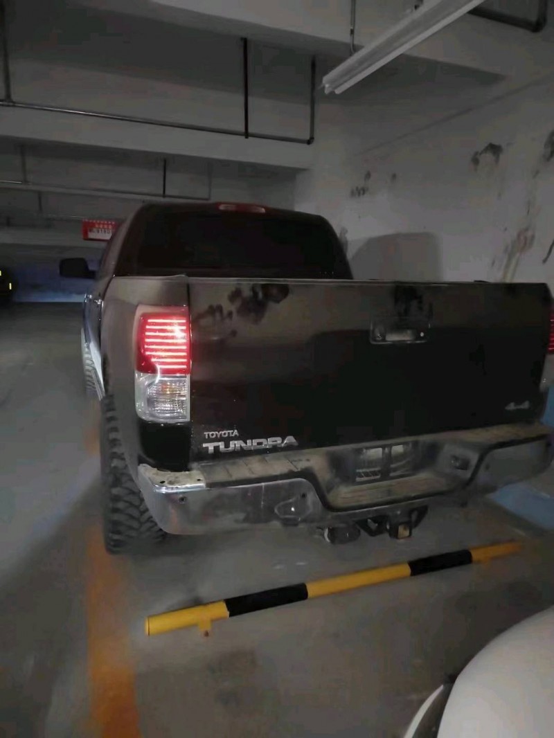 邯郸11年丰田坦途4