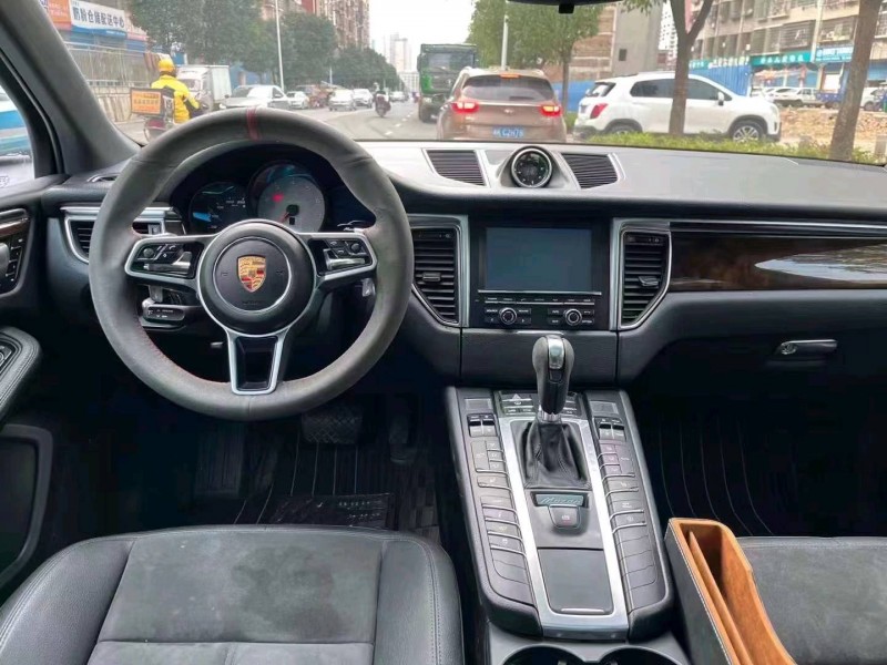 衡陽14年保時捷Macan5