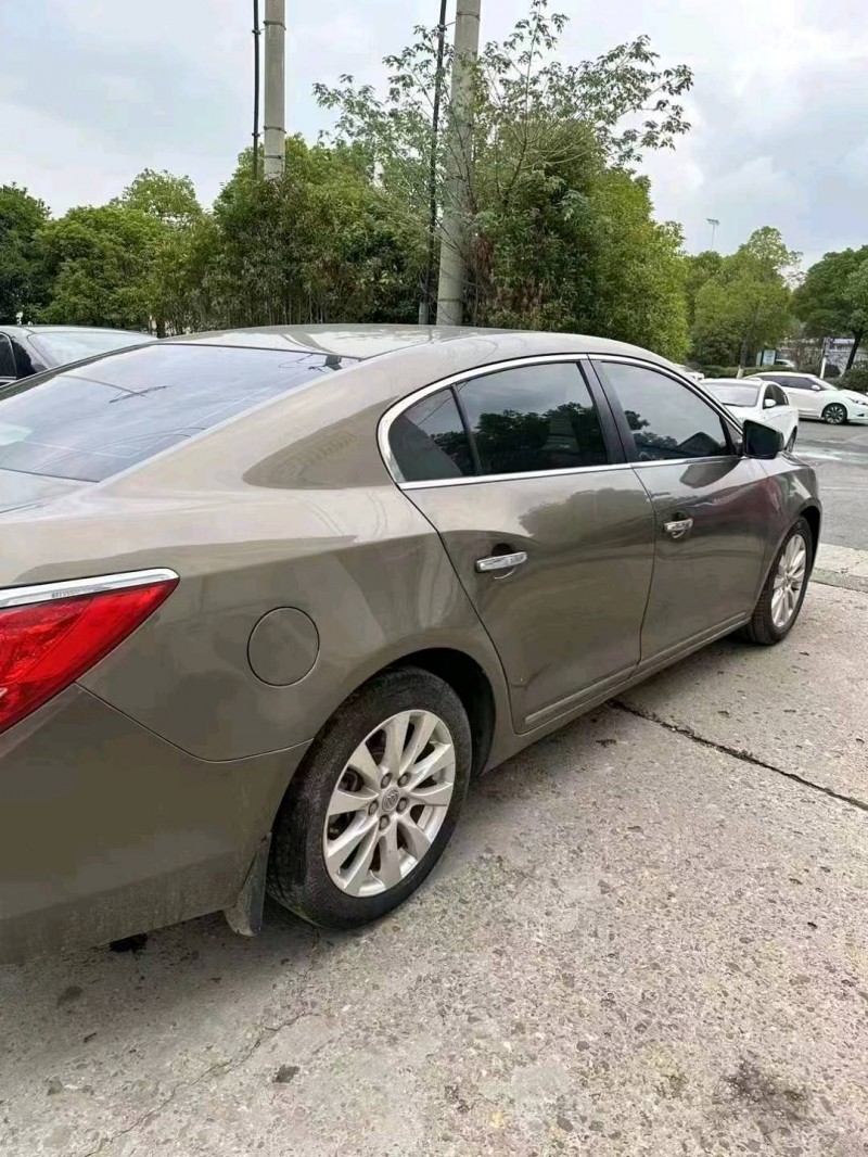 常州14年别克君越4